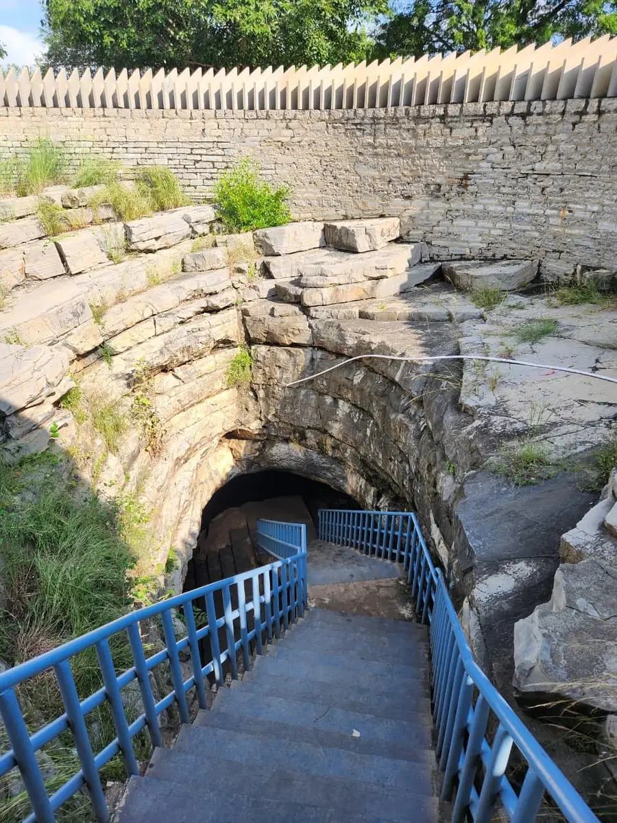 Stone steps leading under the walls of Gandikota fort